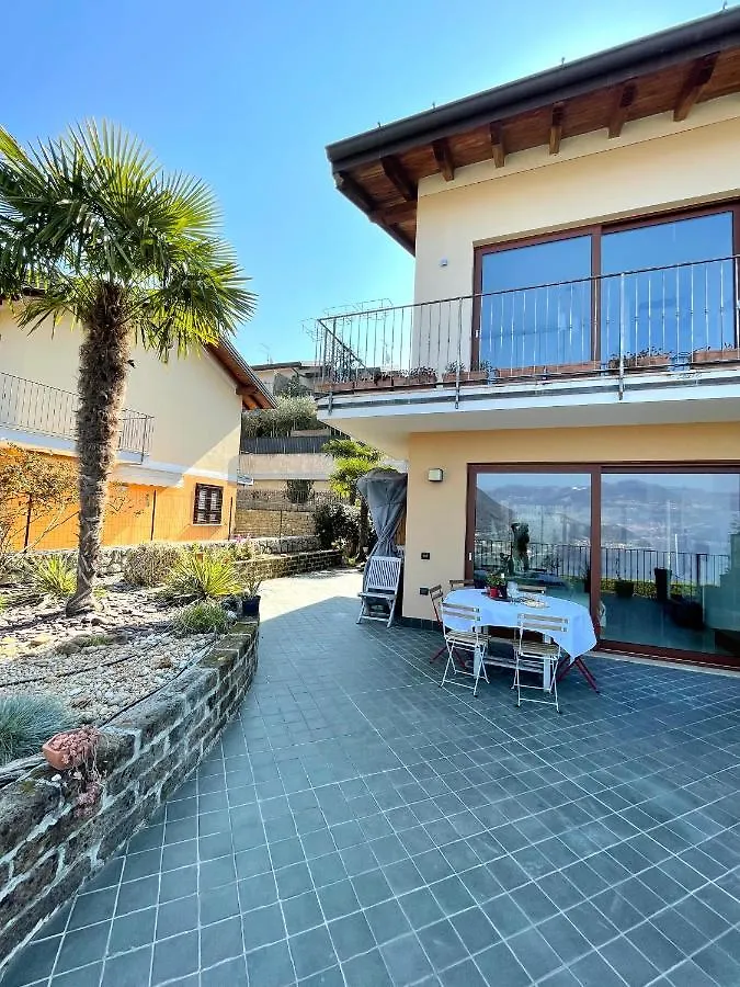 Apartment Xio Home Sulzano Italy